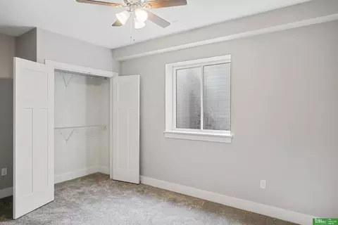 2005 N 40 St, Omaha, NE 68111 photo 8
