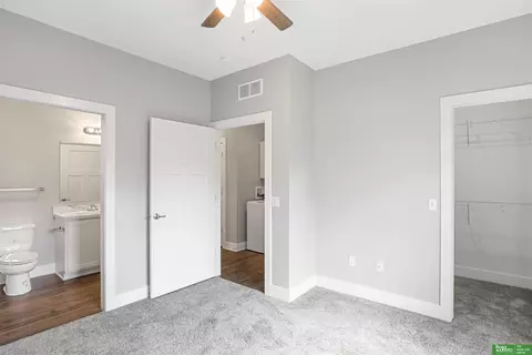 2005 N 40 St, Omaha, NE 68111 photo 6