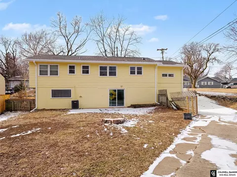 Exterior - 1405 Freeman Dr, Bellevue, NE 68005 photo 1 of 4