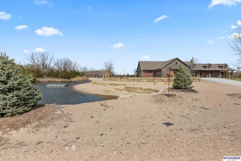 2296 Crooked Creek Rd, Morse Bluff, NE 68648