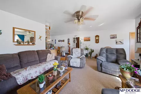 Living - 912 Howard St, Scribner, NE 68057 photo 2 of 4