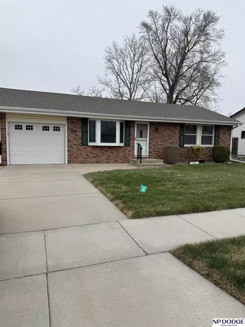 14050 Guildford St, Waverly, NE 68462