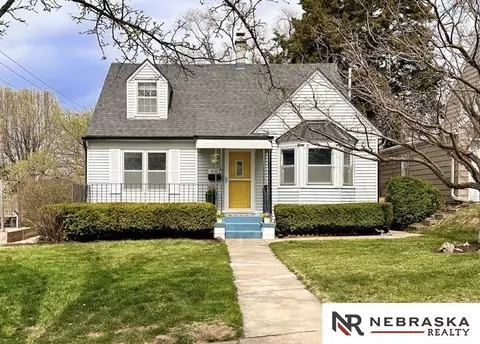 4548 Mason St, Omaha, NE 68106