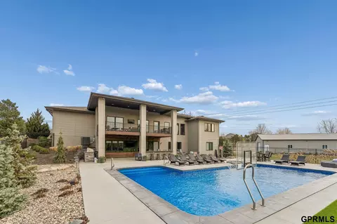 22321 Ponderosa Rd, Gretna, NE 68028