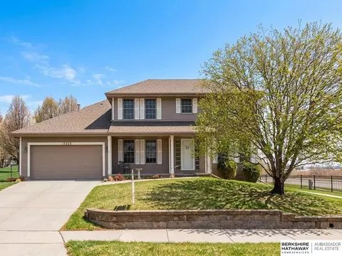 16808 Seward St, Omaha, NE 68118