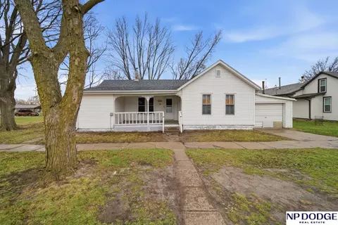 431 W 8th St, North Bend, NE 68649