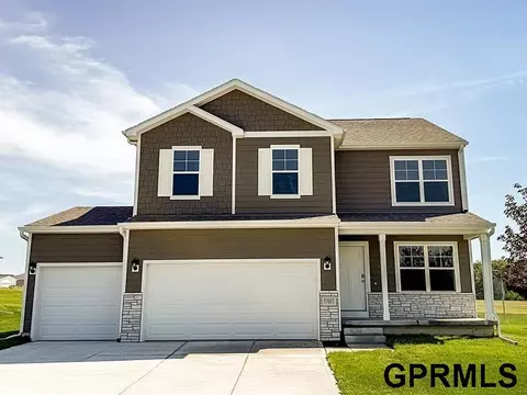 18506 Portal St, Omaha, NE 68136