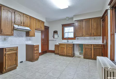 Kitchen - 1757 S 52 Rd, Talmage, NE 68448 photo 1 of 2