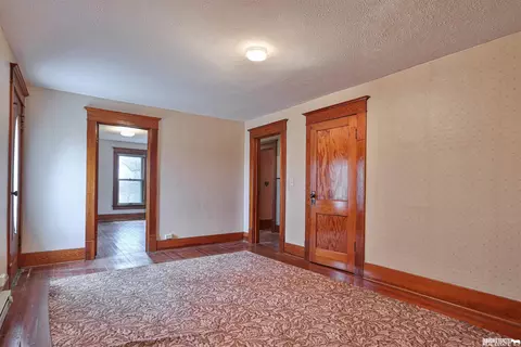 Living - 1757 S 52 Rd, Talmage, NE 68448 photo 6 of 9