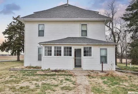 Exterior - 1757 S 52 Rd, Talmage, NE 68448 photo 4 of 7