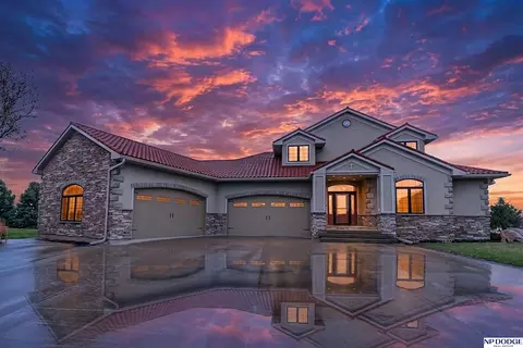 28001 Heron Cir, Valley, NE 68064