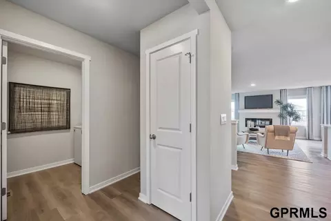 16425 Willit St, Bennington, NE 68007 photo 9