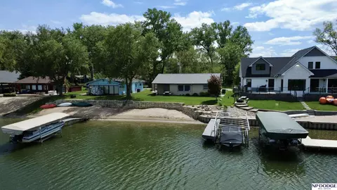3400 Big Island Rd, Fremont, NE 68025