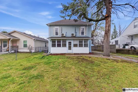 5106 Adams St, Lincoln, NE 68504