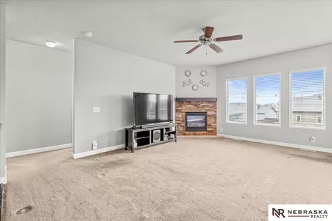 16471 Read St, Bennington, NE 68007 photo 5