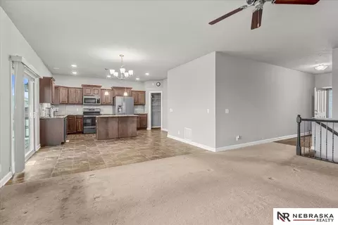 16471 Read St, Bennington, NE 68007 photo 4