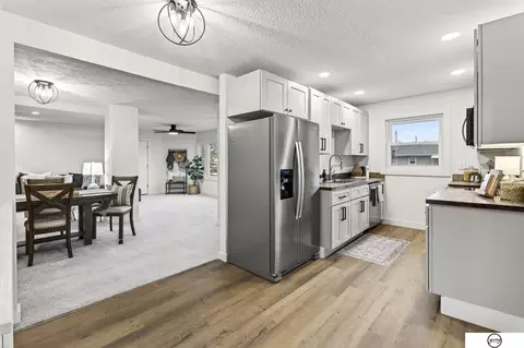 Kitchen - 102 W 28th Ave, Bellevue, NE 68005 photo 1 of 7