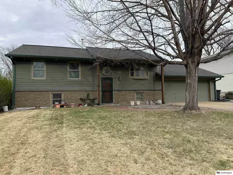 3123 S 134th St, Omaha, NE 68144