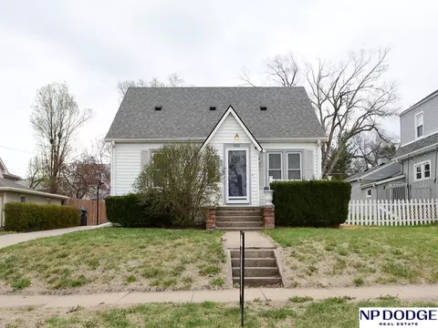 3311 N 205 St, Elkhorn, NE 68022
