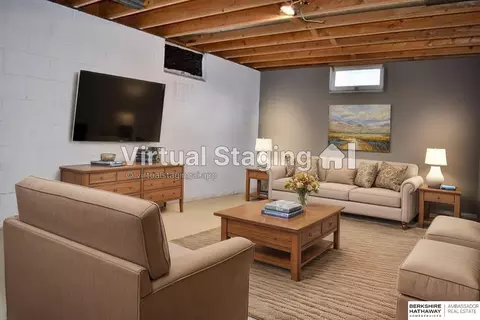 Living - 709 Bridge St, Scribner, NE 68057 photo 5 of 5