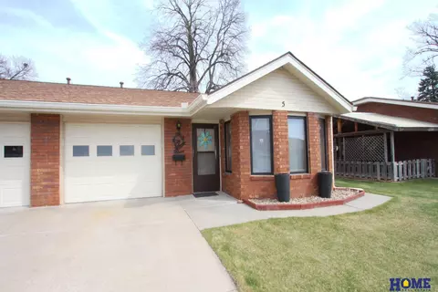 4309 Normal Blvd #5, Lincoln, NE 68506