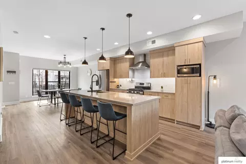 1007 Park Ave, Omaha, NE 68105