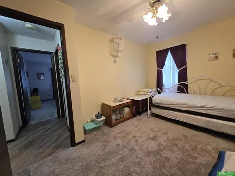 Bedroom - 208 E O St, Mccool Junction, NE 68401 photo 3 of 4