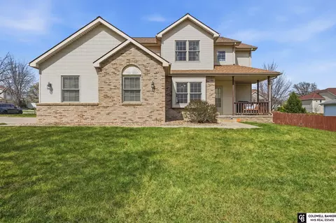 1550 Meadow Lark Rd, Lincoln, NE 68521