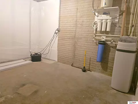 Other - 1304 S 4th Ave, Beatrice, NE 68310 photo 6 of 11