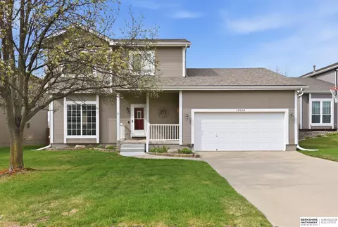 18638 Holmes Cir, Omaha, NE 68135