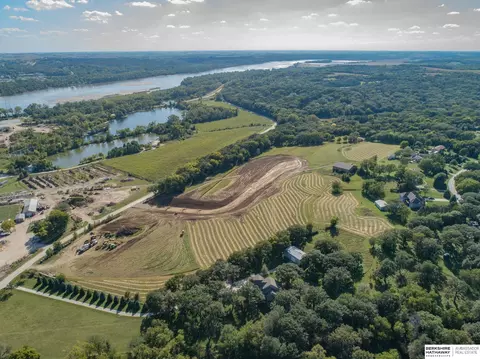 15522 Riha Cir #LOT 9, Springfield, NE 68059