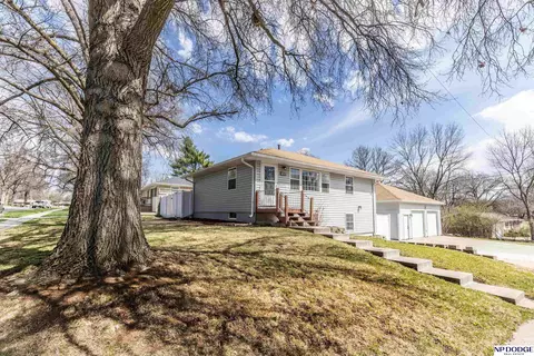4500 Linden St, Lincoln, NE 68516