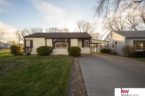 1380 Idaho St, Superior, NE 68978