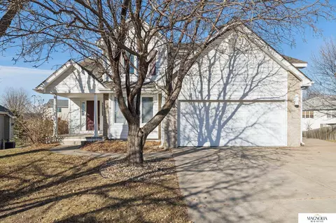 2864 Katelyn Cir, Lincoln, NE 68516