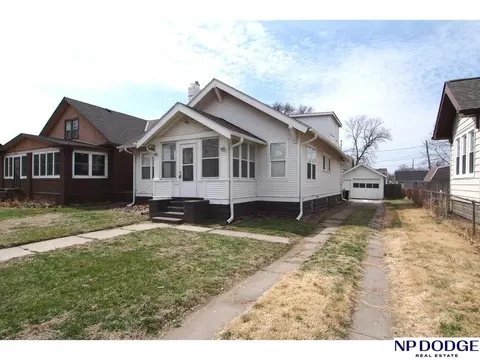 6906 N 24 St, Omaha, NE 68112