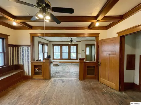 3004 Holdrege St, Lincoln, NE 68503
