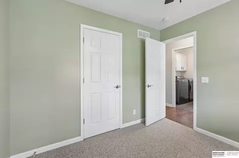 Bedroom - 610 Ruby Rd, Papillion, NE 68133 photo 3 of 5