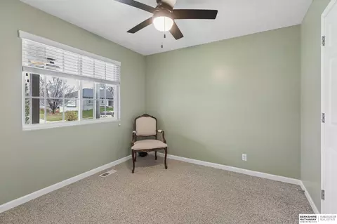 Bedroom - 610 Ruby Rd, Papillion, NE 68133 photo 2 of 5