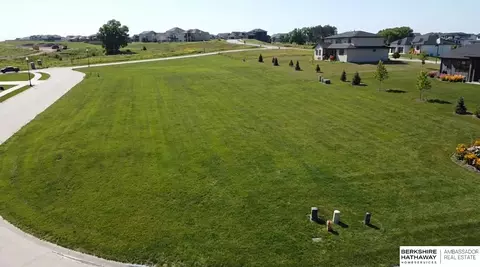 lot1 Hidden Hollow Replat 3 St, Gretna, NE 68022