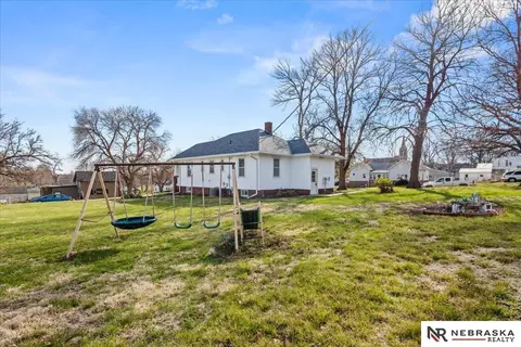 Exterior - 412 E 2nd St, Wahoo, NE 68066 photo 5 of 5