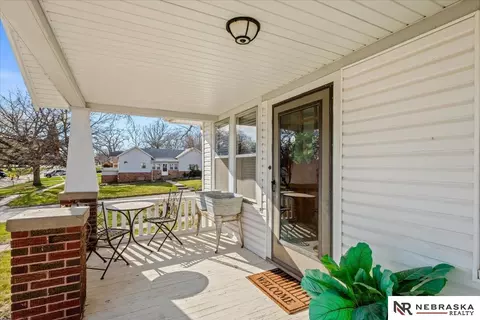 Exterior - 412 E 2nd St, Wahoo, NE 68066 photo 3 of 5
