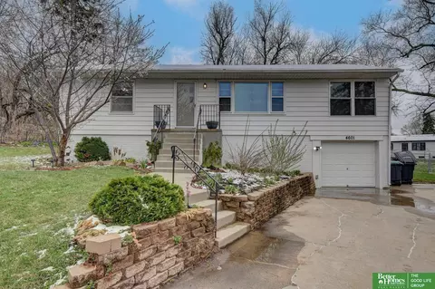 4601 N 54th Cir, Omaha, NE 68104