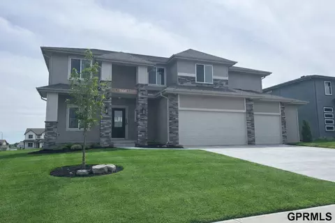 5401 N 191 St, Elkhorn, NE 68022