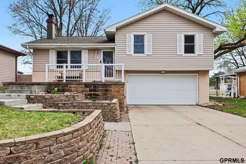 4541 Gertie Ave, Lincoln, NE 68516