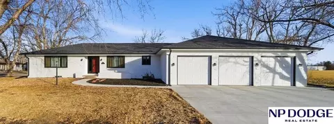4210 Prairie Rd, Fremont, NE 68025