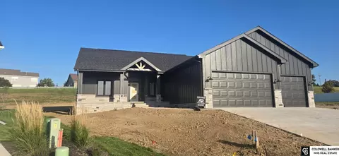 11005 S 217th St, Gretna, NE 68028