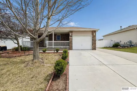 2336 NW 46th St, Lincoln, NE 68524