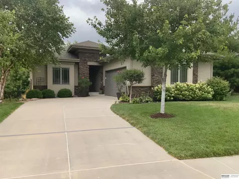 1514 S 198th Ave, Omaha, NE 68130