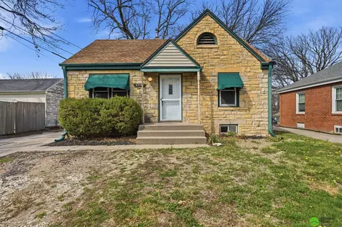 6310 Leighton Ave, Lincoln, NE 68507