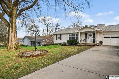 6408 Western Ave, Omaha, NE 68132